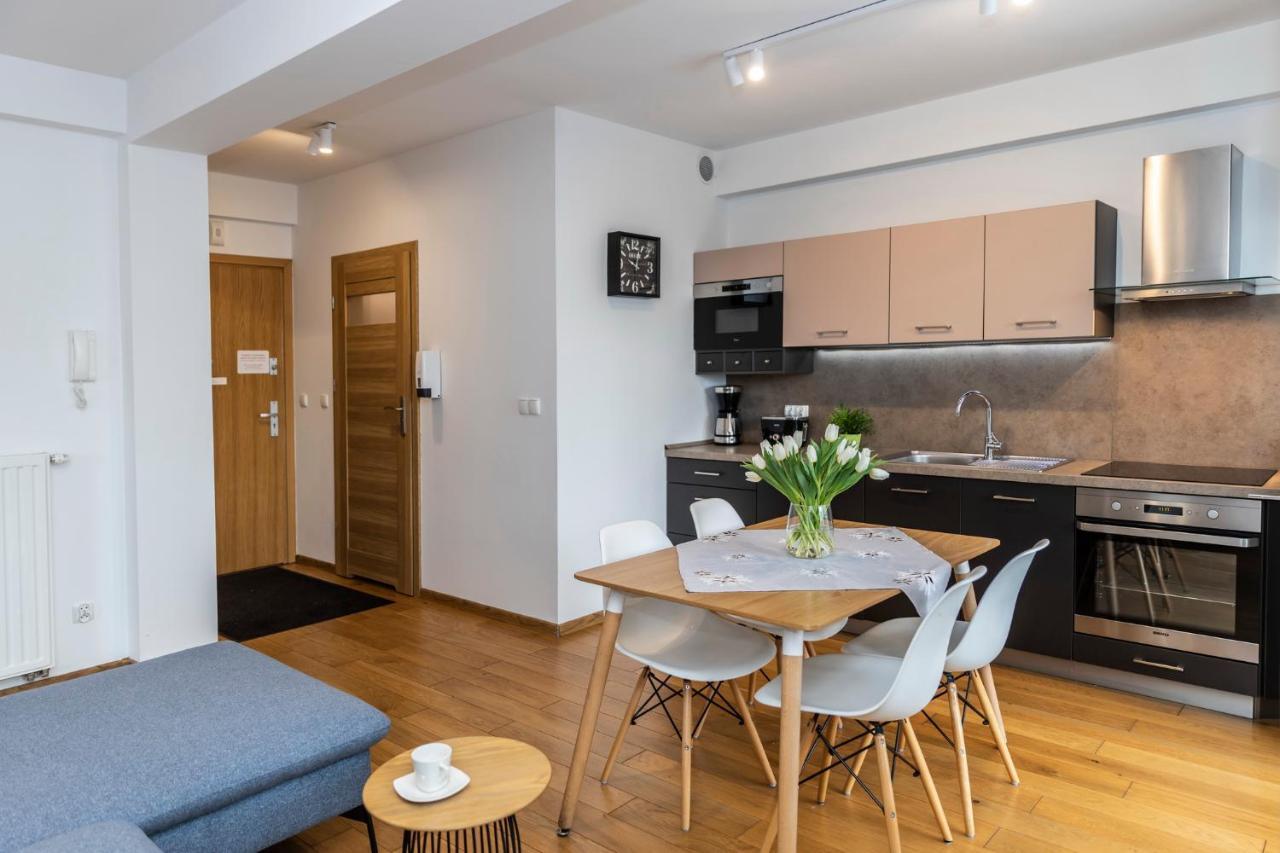 Udanypobyt Apartamenty Tuwima Zakopane Exterior photo